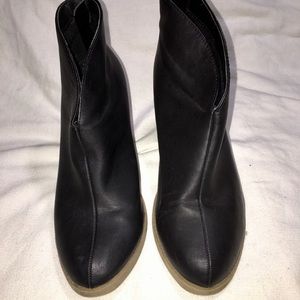 Ankle High Serra Boots